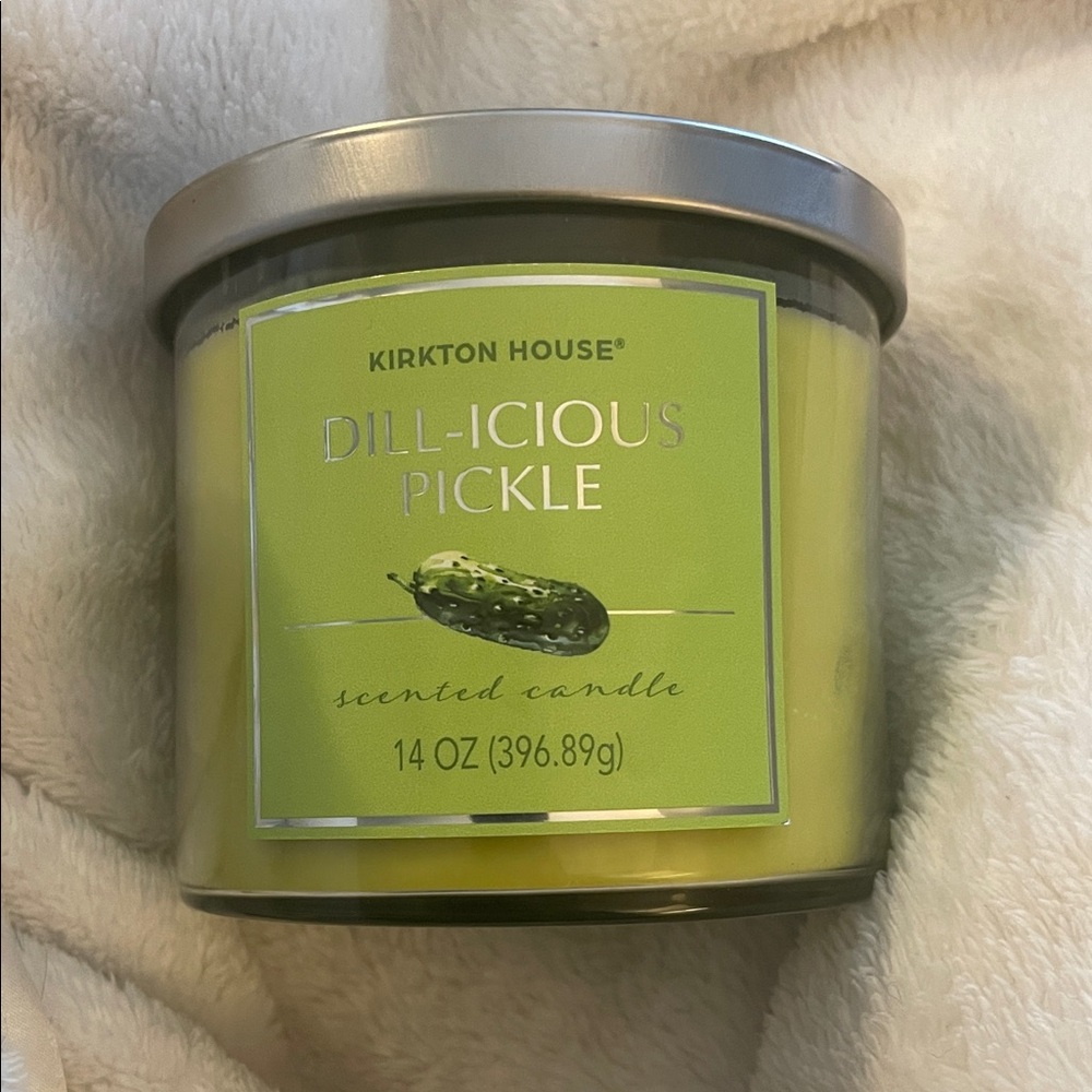 Kirkton House Dill-icious Pickle Scented Candle - Green